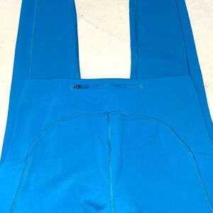 Lululemon Speed Up Tight 28” Full on Luxtreme Sz.6